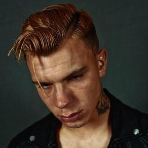 Meet your Posher, Zachary